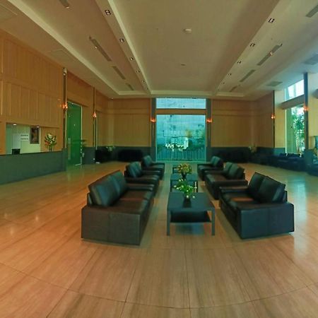 Mayflower Grande Suite Hotel Phitsanulok Zewnętrze zdjęcie