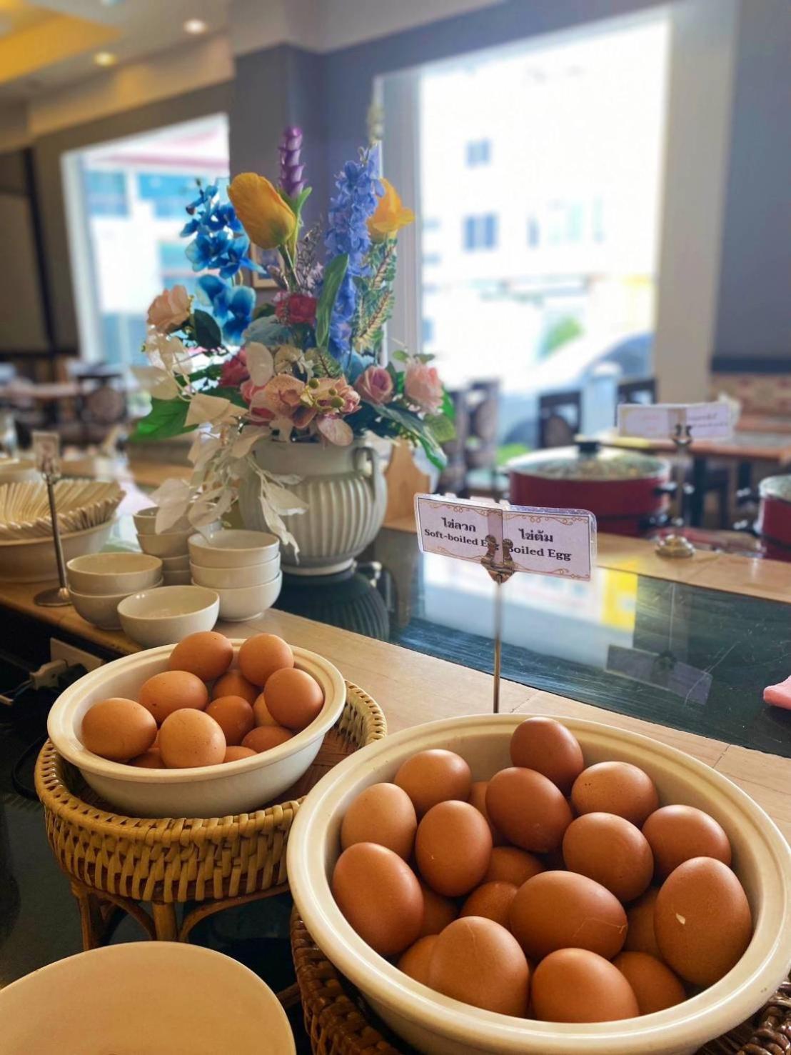 Mayflower Grande Suite Hotel Phitsanulok Zewnętrze zdjęcie