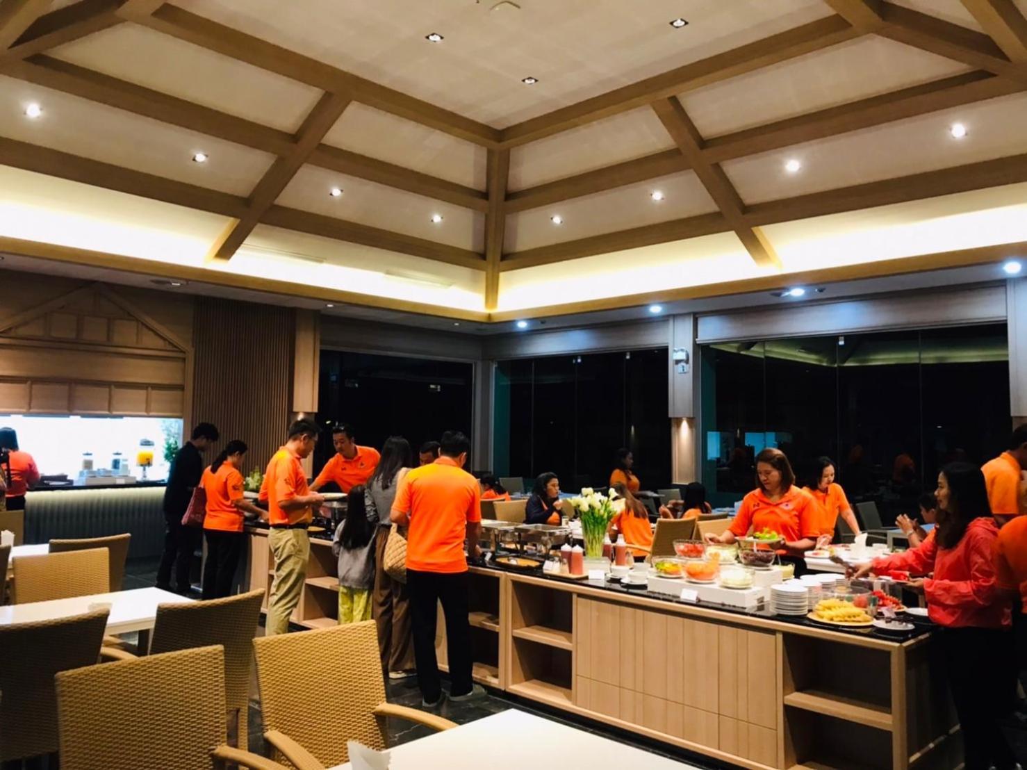 Mayflower Grande Suite Hotel Phitsanulok Zewnętrze zdjęcie